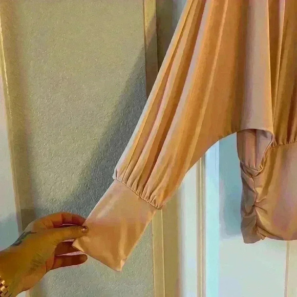 Pink express top - Picture 2 of 6